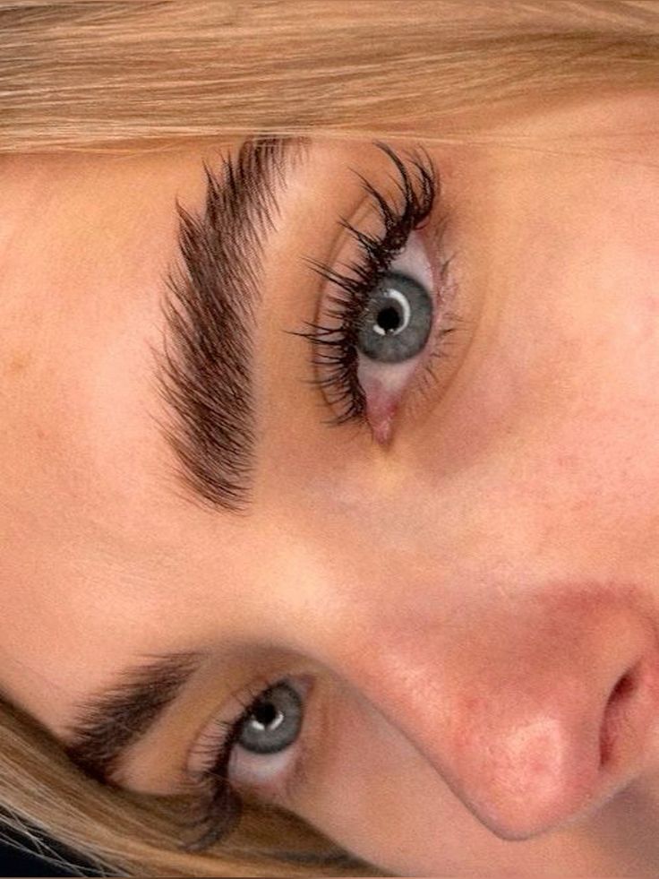 At-Home DIY Cluster Lashes Kit